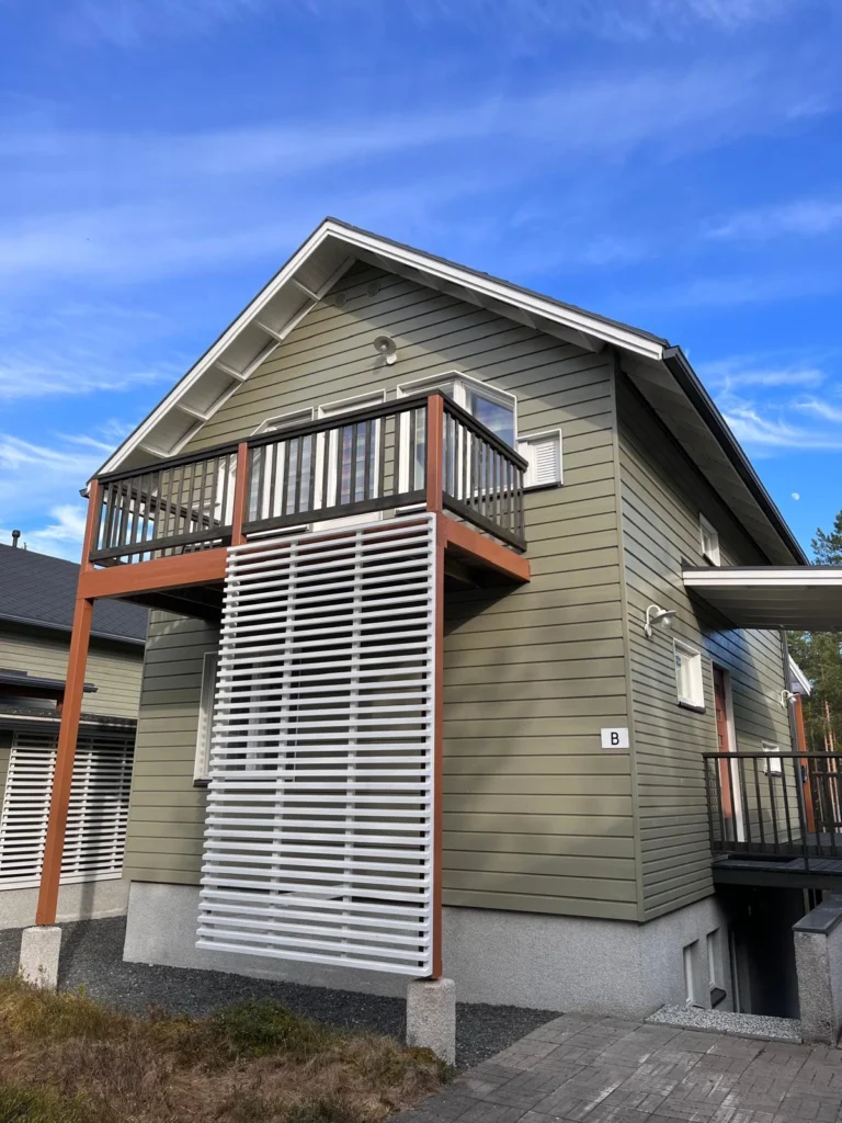 Talon maalaus Oulussa