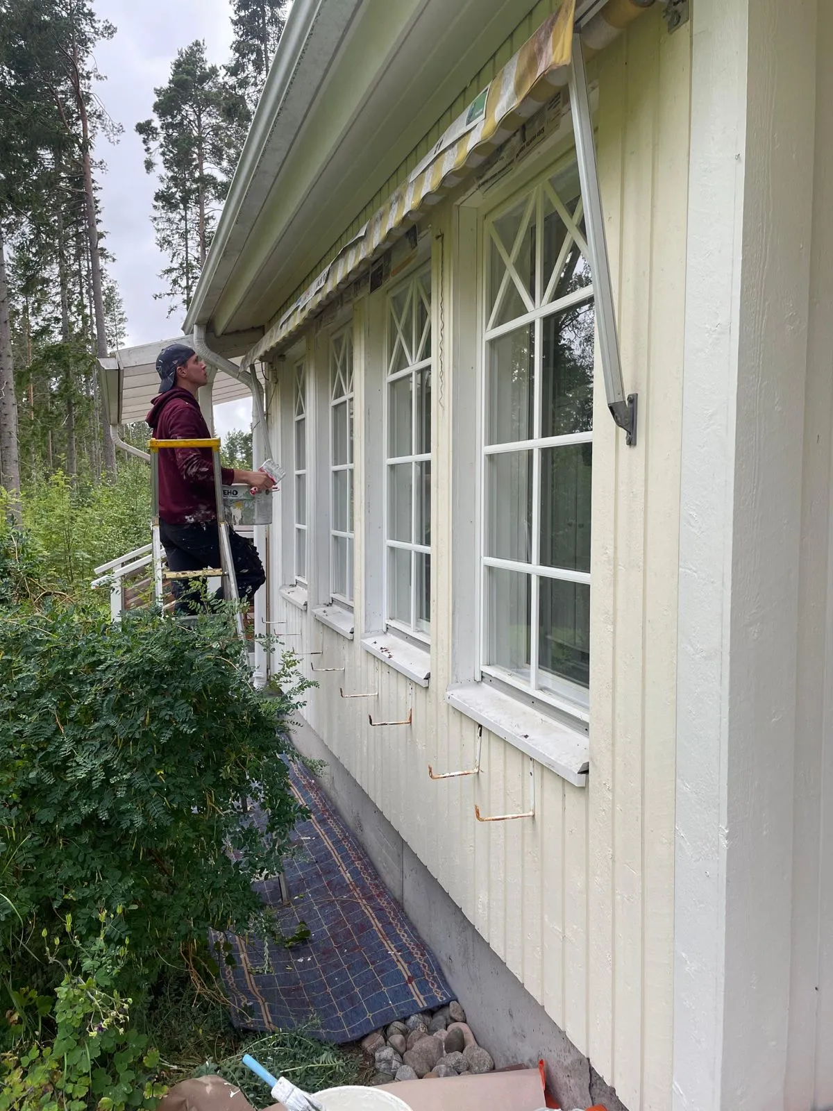 Talon maalaus hinta Oulu